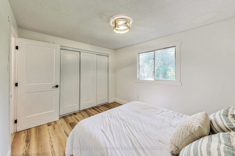 206 Burns Circ  Barrie, L4N 6A5 | Image 13