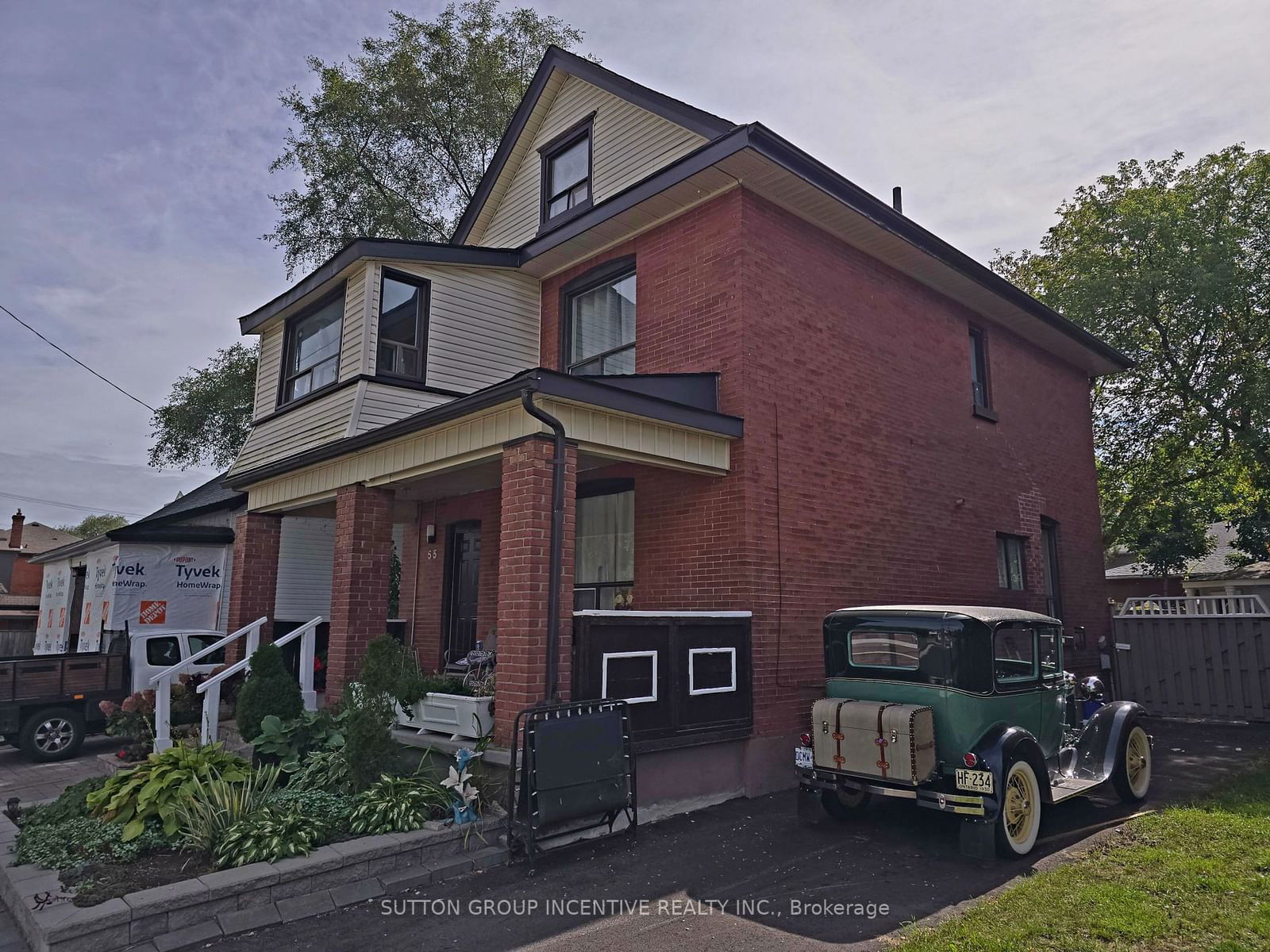 Building at 55 John Street, Barrie, Sanford