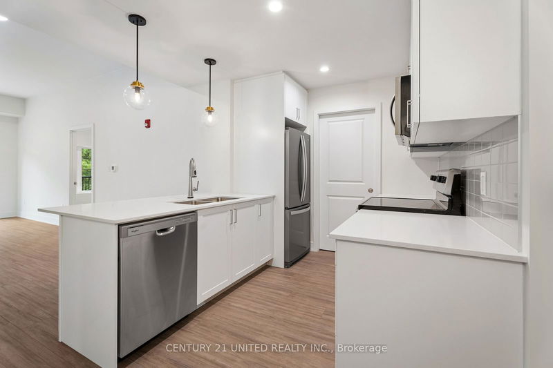 home for lease on 220-121 Mary Street