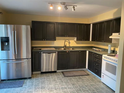 21 Hewitt Pl, Barrie - Georgian Drive image-0-1