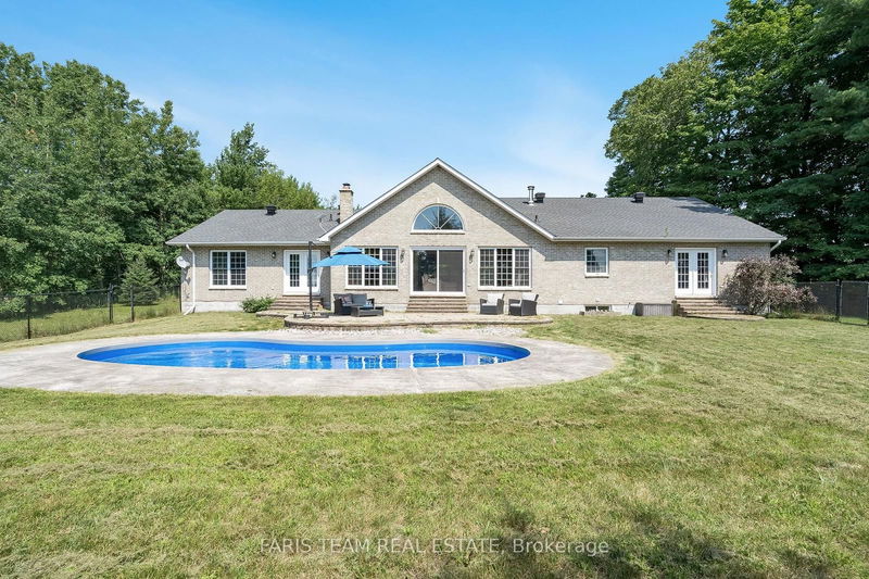 2140 Old Second Rd S Springwater, L4M 4Y8 | Image 21