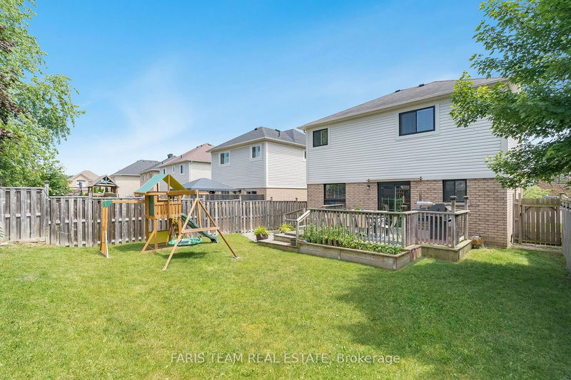 30 Connaught Lane  Barrie, L4M 0A6 | Image 23