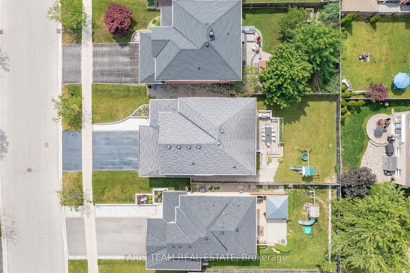 30 Connaught Lane  Barrie, L4M 0A6 | Image 25