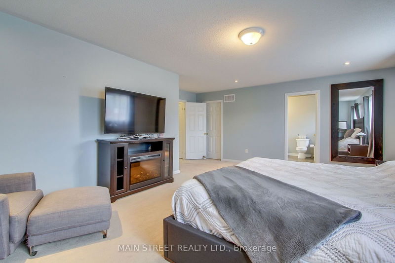 169 The Queensway   Barrie, L4M 0B5 | Image 21