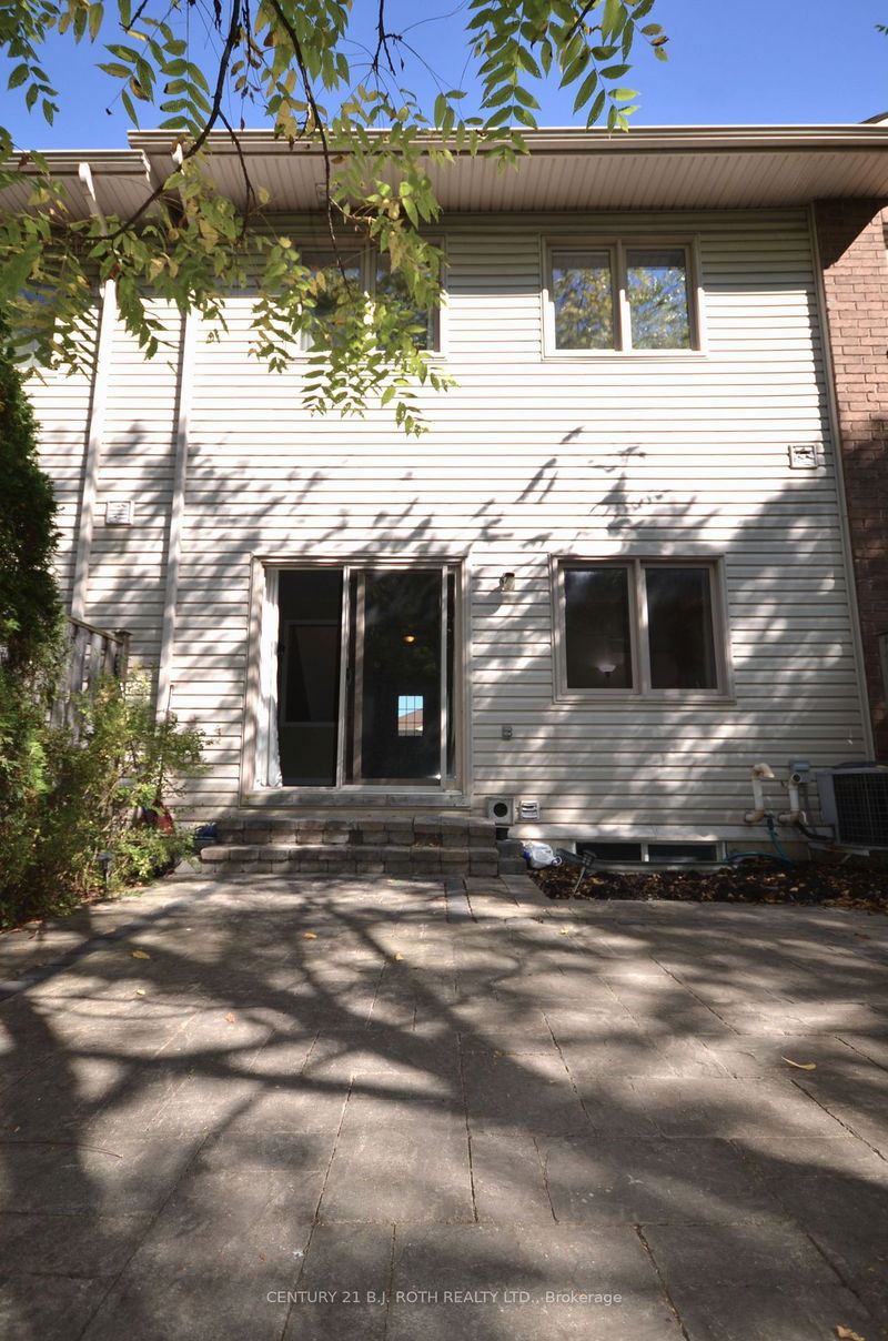  11 - 175 Stanley St  Barrie, L4M 0G2 | Image 5