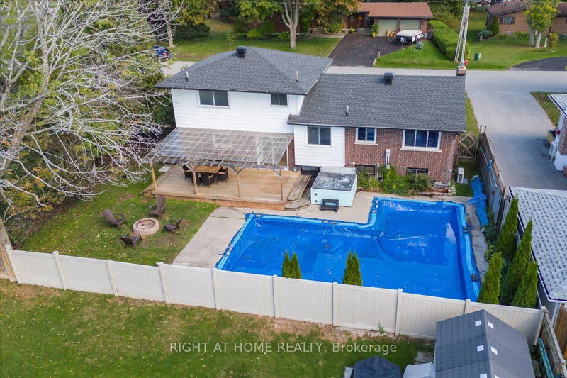 413 Mooney Cres  Orillia, L3V 6R5 | Image 28