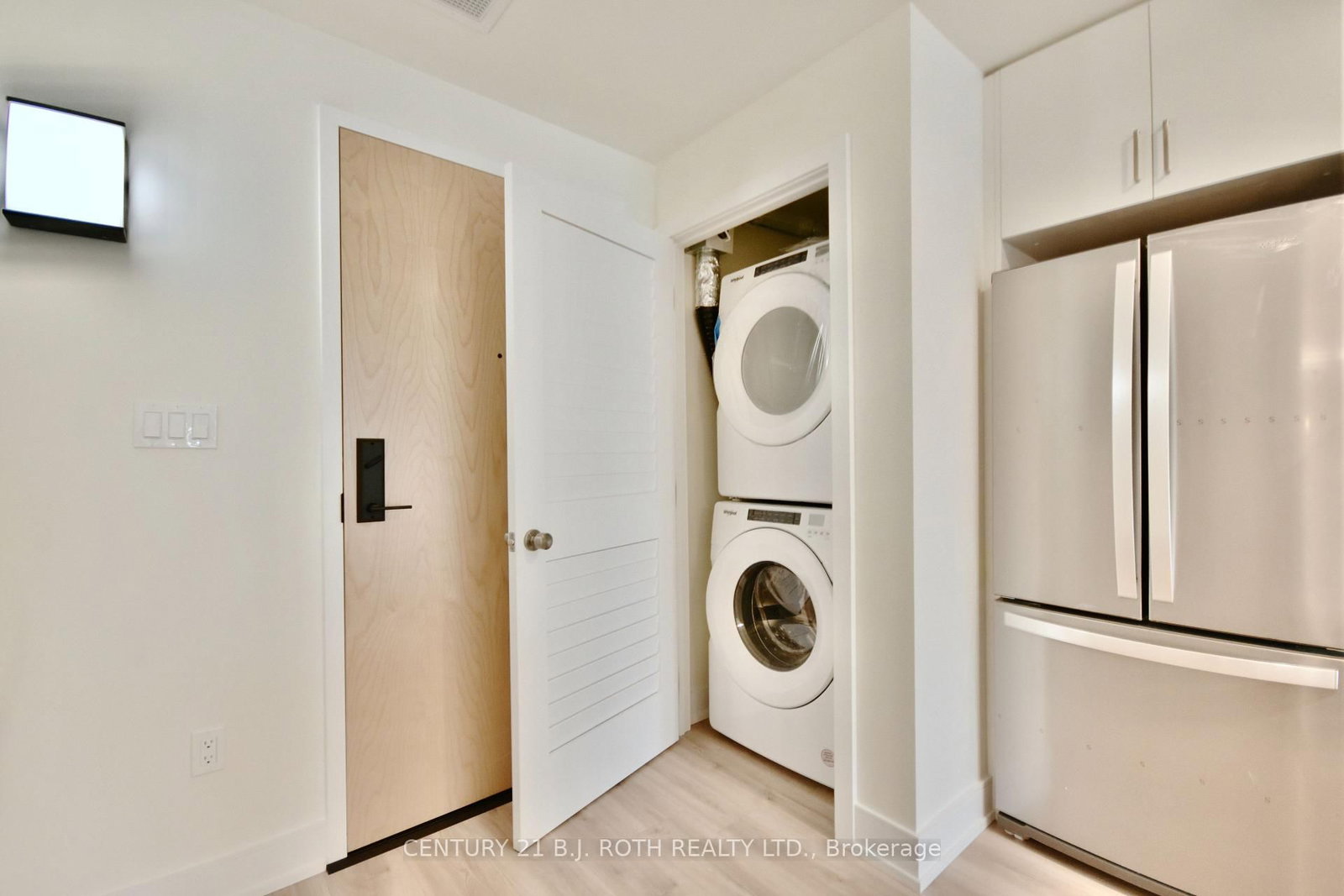 121 Mary Street, Unit 203 - Photo 23