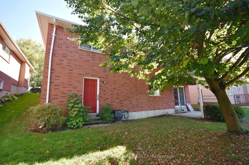 65 Johnson St  Orillia, L3V 7R9 | Image 33