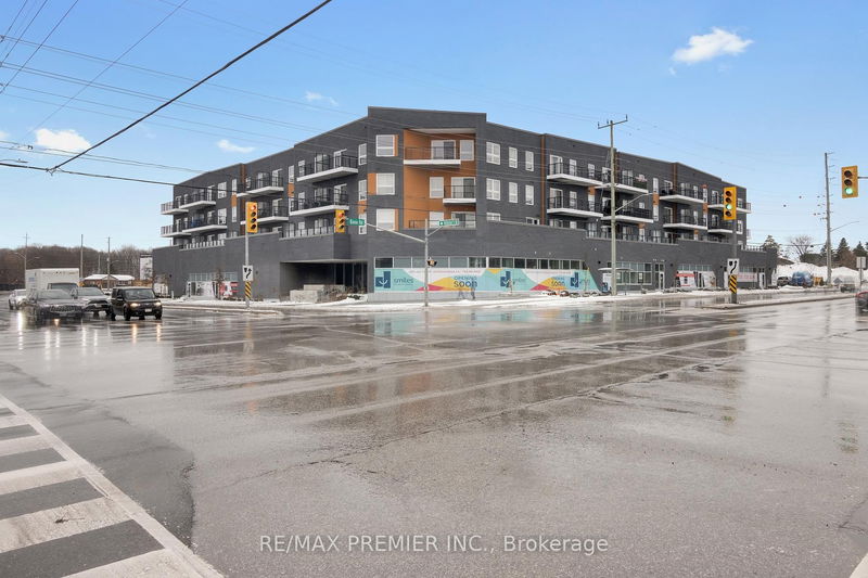 home for lease on 208-430 Essa Road