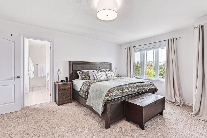 53 Chamberlain Cres  Collingwood, L9Y 0C9 | Image 15