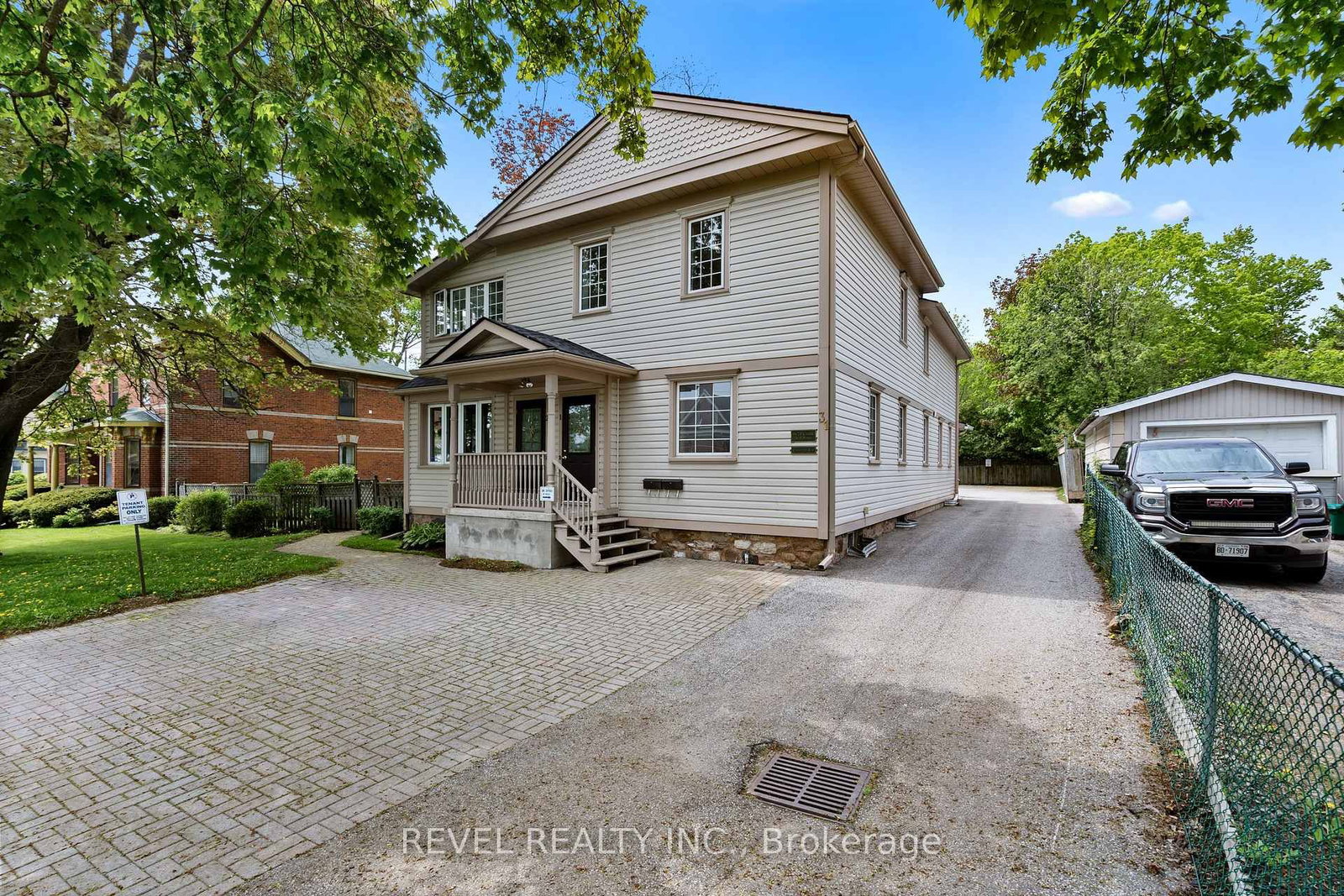 Listing Image 7