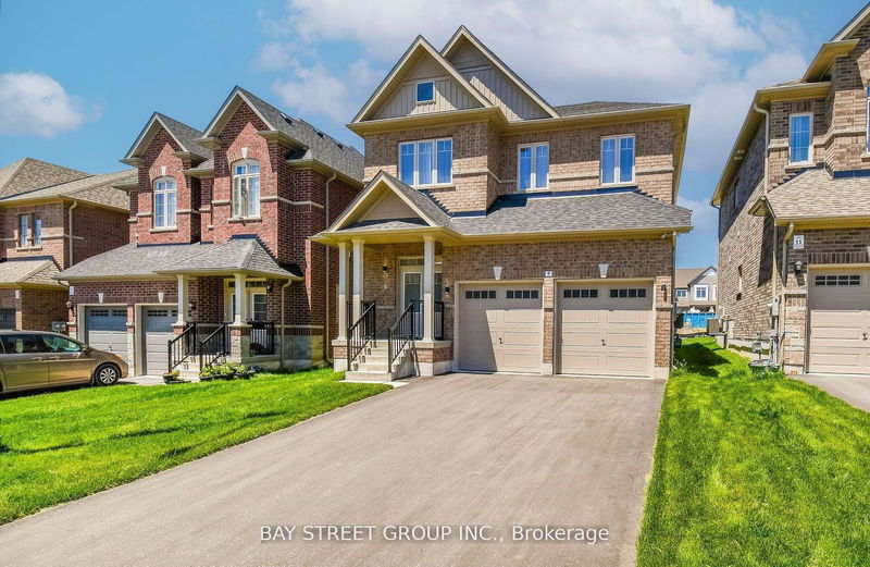 9 Copperhill Hts  Barrie, L9S 0K6 | Image 1