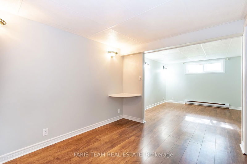 42 Fittons Rd W Orillia, L3V 3T9 | Image 20