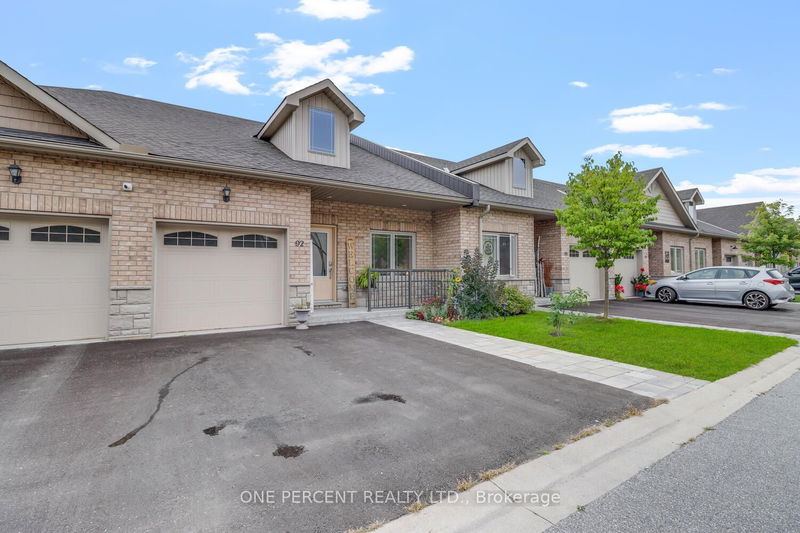 92 Lily Dr  Orillia, L3V 7A8 | Image 2