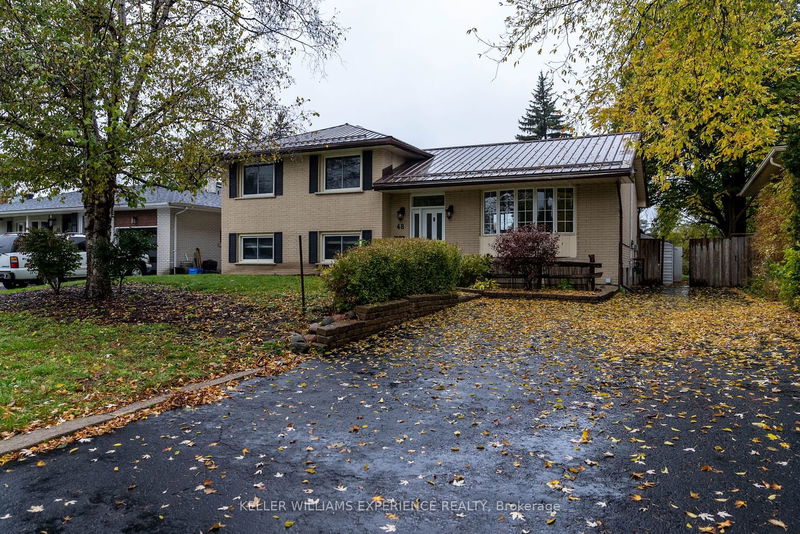 home for lease on Upper-48 Ottaway Avenue