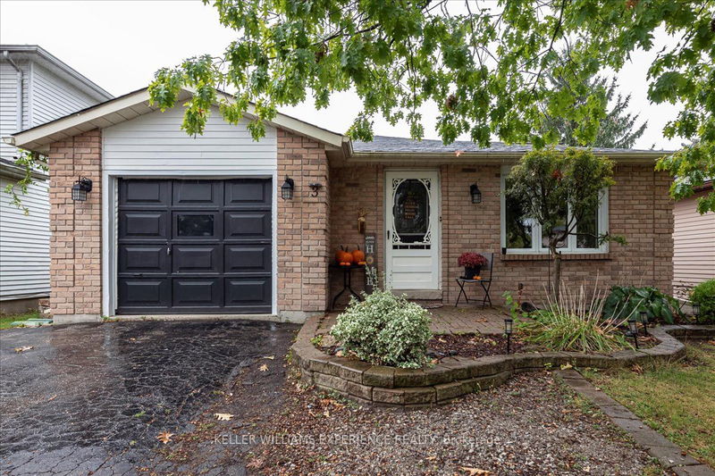 3 Sinclair Crt  Barrie, L4N 5X8 | Image 31