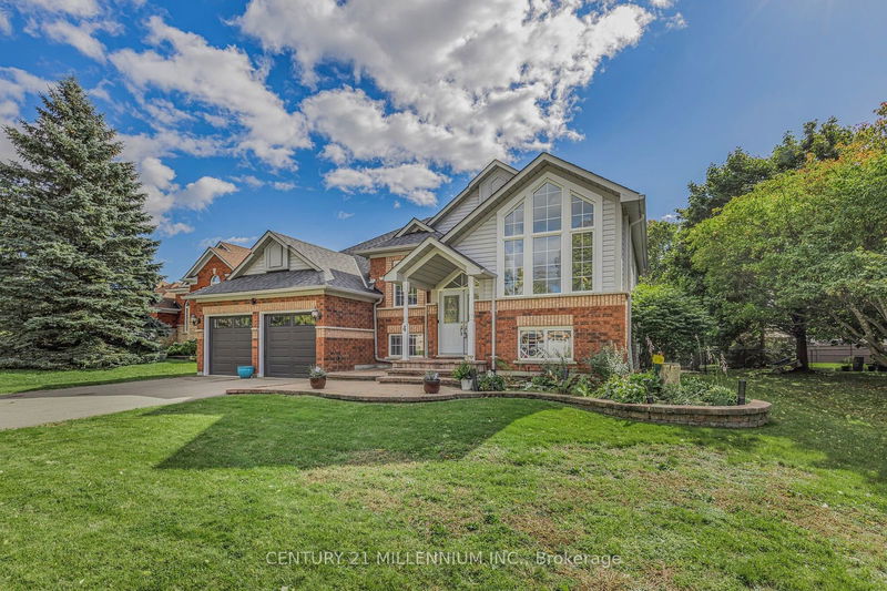 4 Foxwood Cres  Wasaga Beach, L9Z 1M7 | Image 2