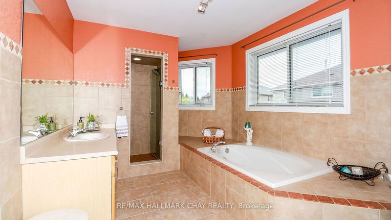 150 Birkhall Pl  Barrie, L4N 0K8 | Image 13