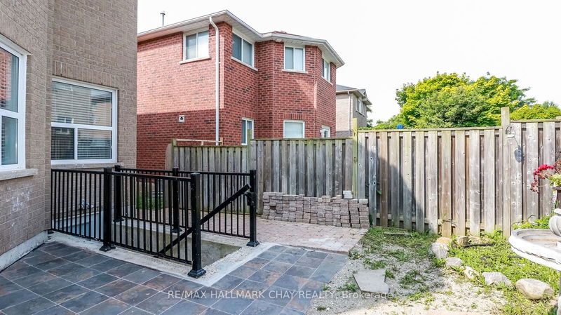 150 Birkhall Pl  Barrie, L4N 0K8 | Image 39