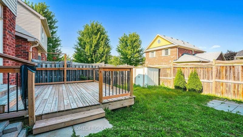 21 Bentley Cres  Barrie, L4N 0Z1 | Image 37