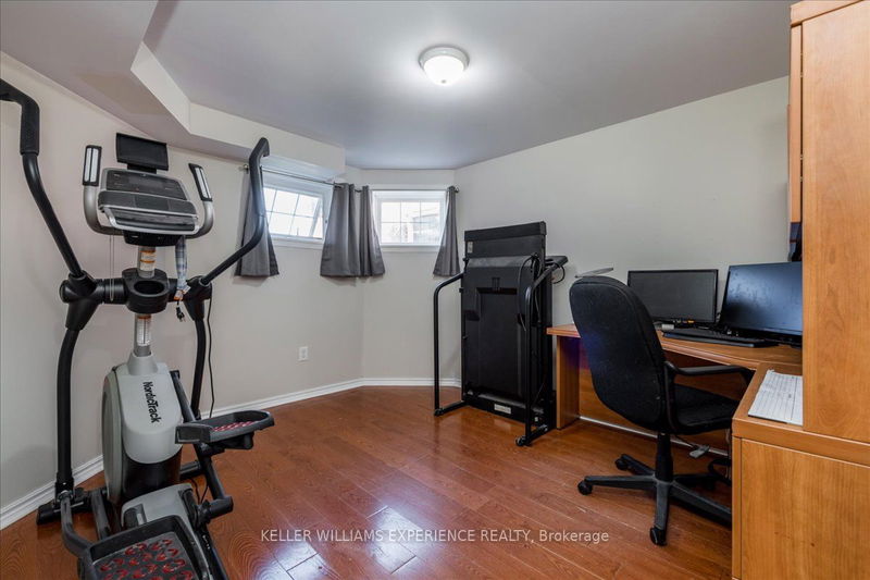 32 Majesty Blvd  Barrie, L4M 7K3 | Image 23