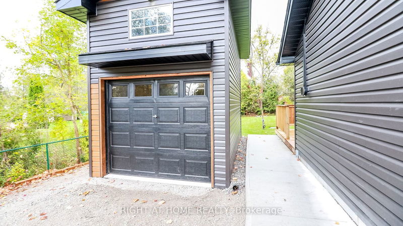 6 Blackman Blvd  Oro-Medonte, L0L 1T0 | Image 3