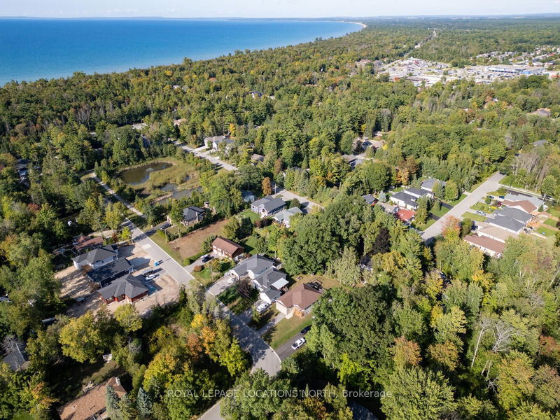 81 52nd St  Wasaga Beach, L9Z 1Y1 | Image 39