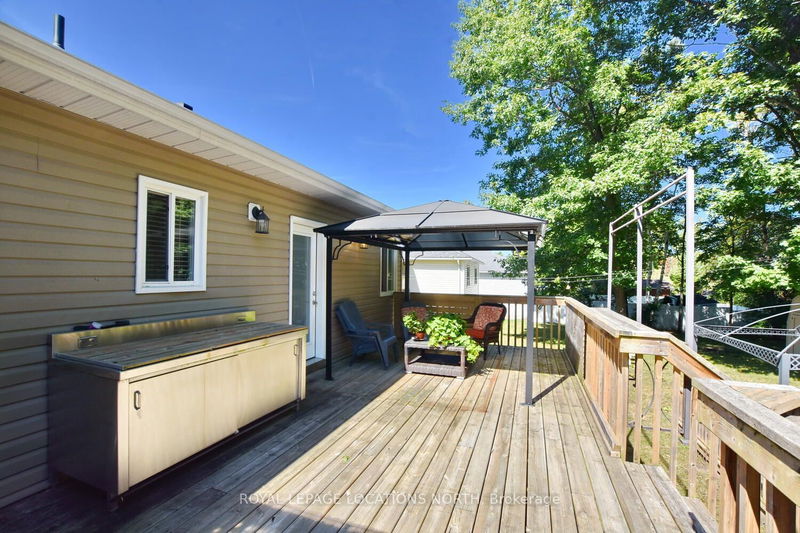 81 52nd St  Wasaga Beach, L9Z 1Y1 | Image 7