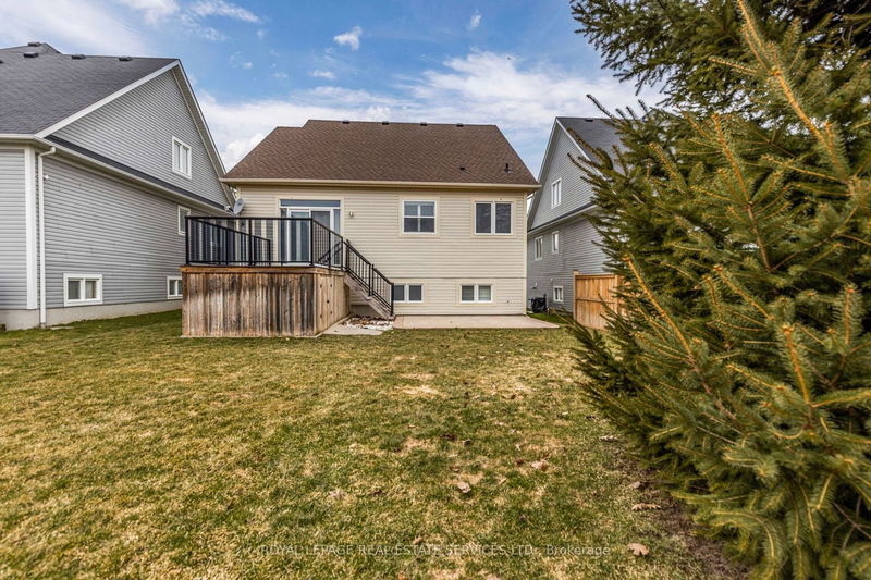 174 White Sands Way  Wasaga Beach, L9Z 0C8 | Image 18