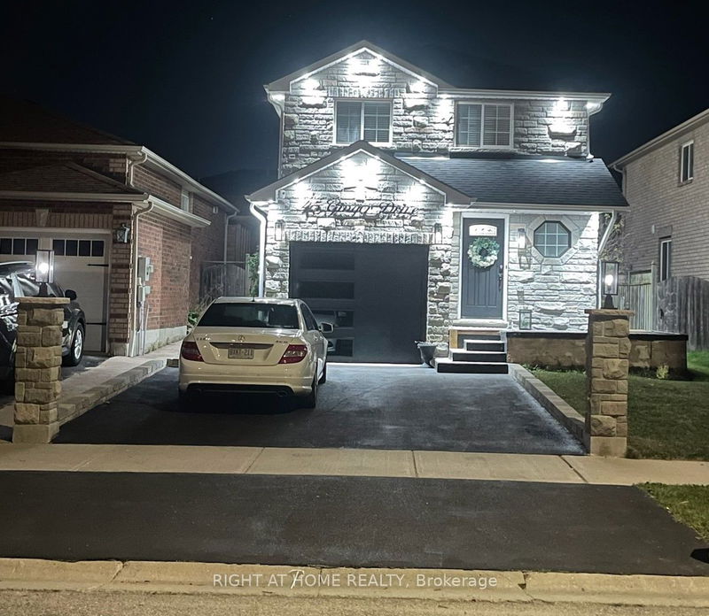 45 Ginger Dr  Barrie, L4N 9Z3 | Image 1