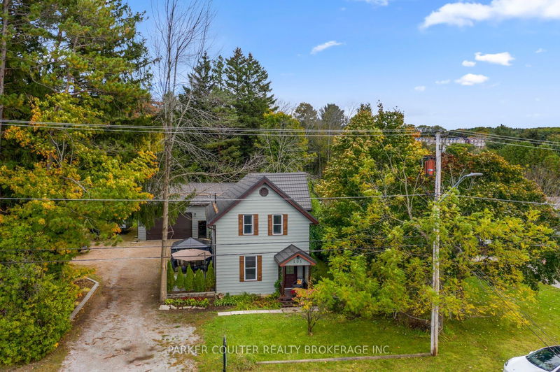 205 Fox St  Penetanguishene, L9M 1E7 | Image 1