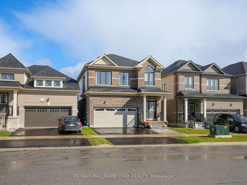 152 Terry Fox Dr  Barrie, L9J 0L7 | Image 1