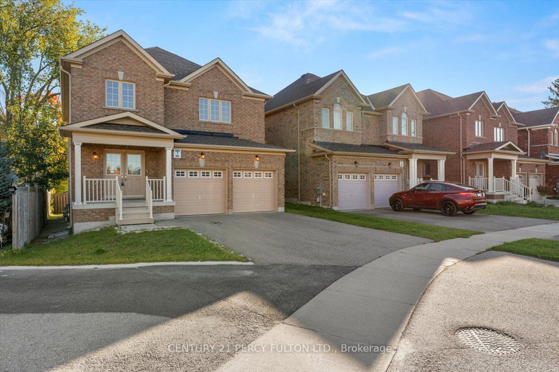 66 white Cres, Barrie, L4N 5Z9 | Image 2