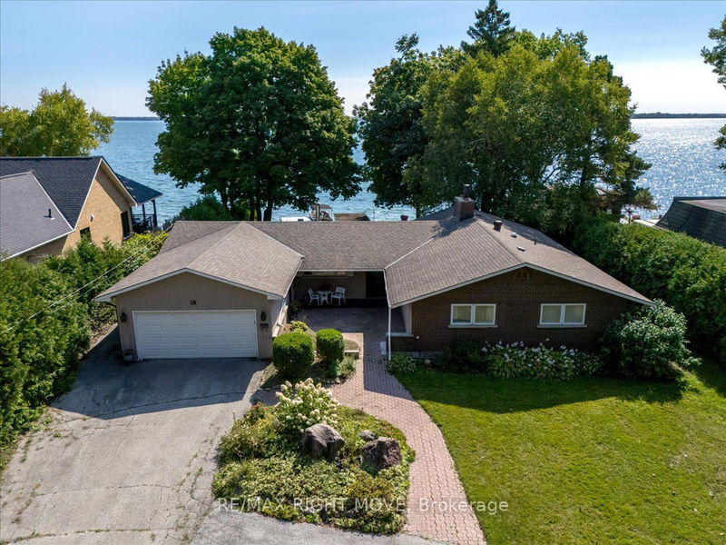 18 Maple Dr  Orillia, L3V 3W2 | Image 3