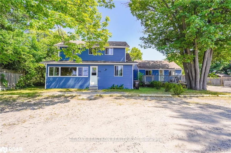 711 Mosley   Wasaga Beach, L9Z 1Z5 | Image 1