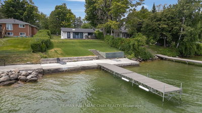 901 Woodland Dr  Oro-Medonte, L3V 6H1 | Image 1