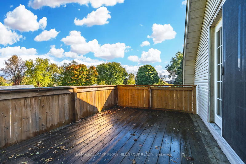 211 Phillips St  Barrie, L4N 3V2 | Image 16