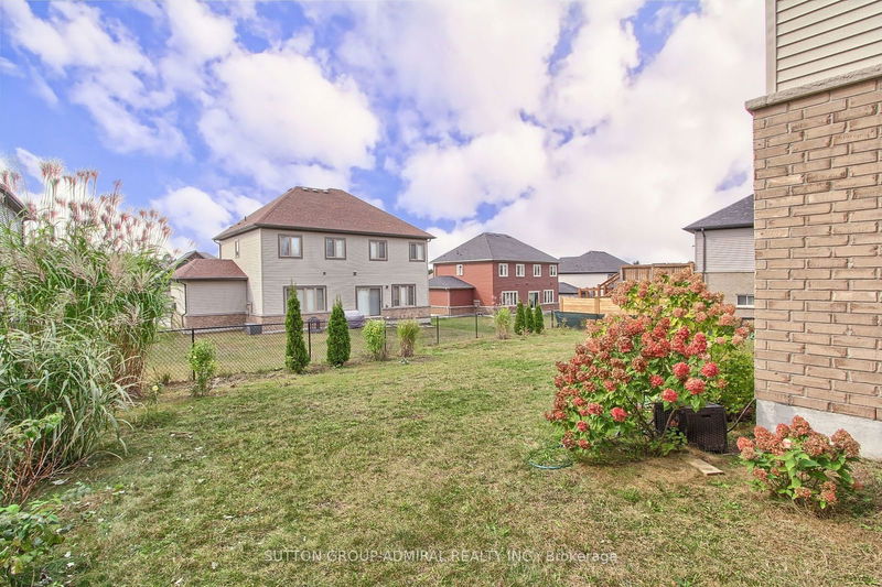 26 Oakmont Ave  Oro-Medonte, L0L 2L0 | Image 36