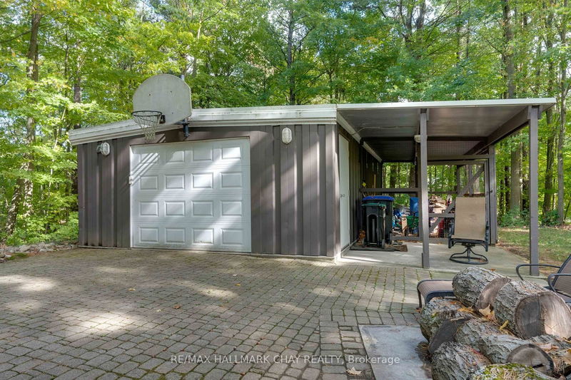 11 Park Tr  Springwater, L9X 0L3 | Image 12