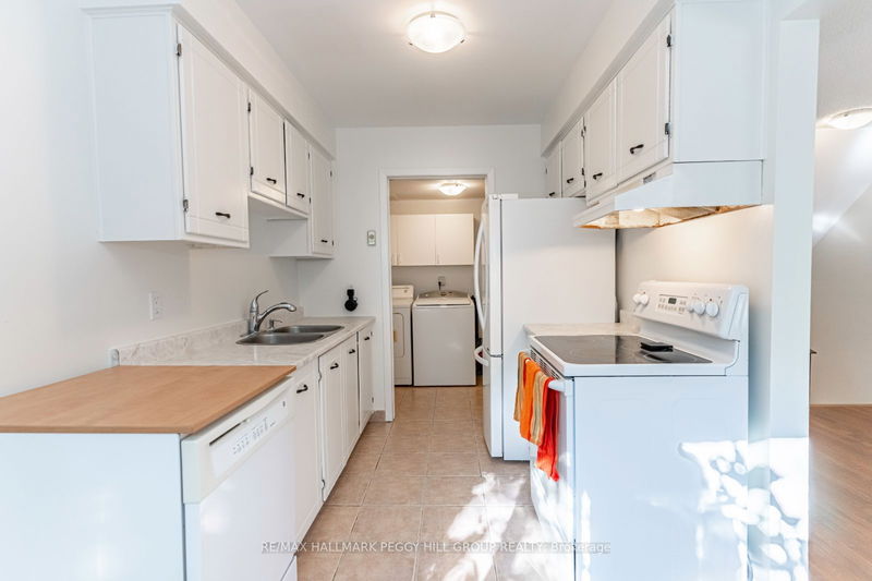  29 - 360 Blake St  Barrie, L4M 1L3 | Image 3