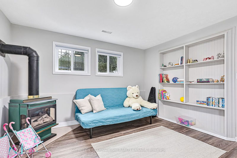 2 Bush St  Collingwood, L9Y 4S9 | Image 25