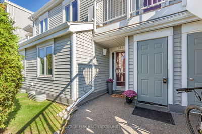  131 - 55 Trott Blvd  Collingwood, L9Y 5B8 | Image 1