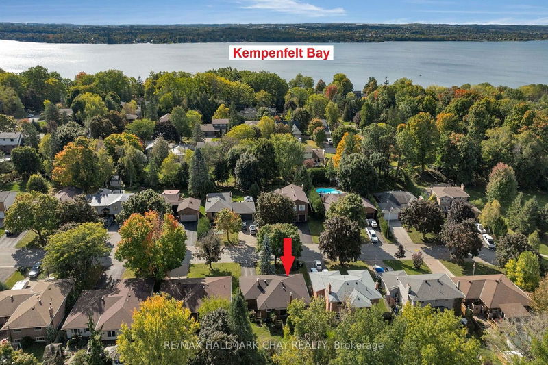 16 Algonquin Tr  Barrie, L4M 5G8 | Image 3