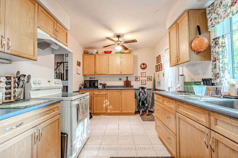 293 Duckworth St  Barrie, L4M 3X5 | Image 3