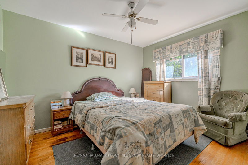 293 Duckworth St  Barrie, L4M 3X5 | Image 6