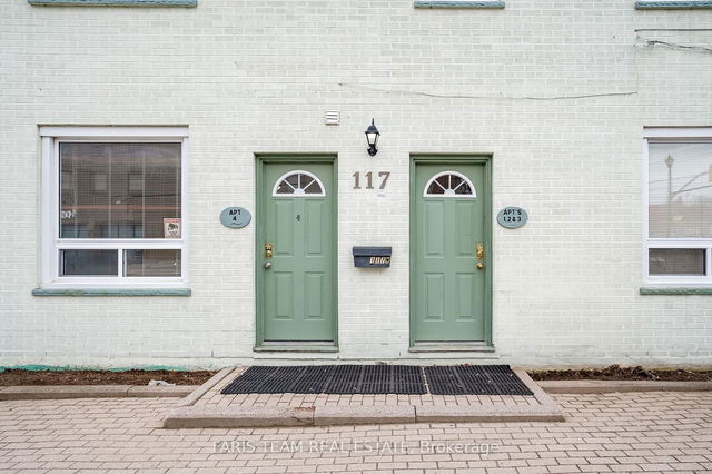 117 Colborne Street