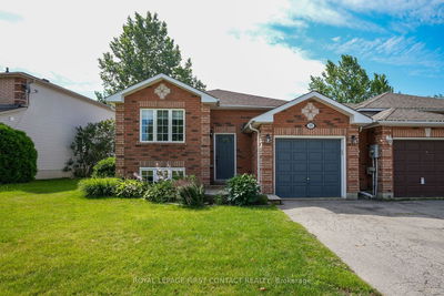 105 Wessenger Dr  Barrie, L4N 8P5 | Image 1