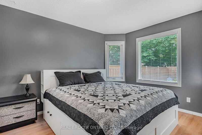 50 Brighton Rd  Barrie, L4M 6S4 | Image 14