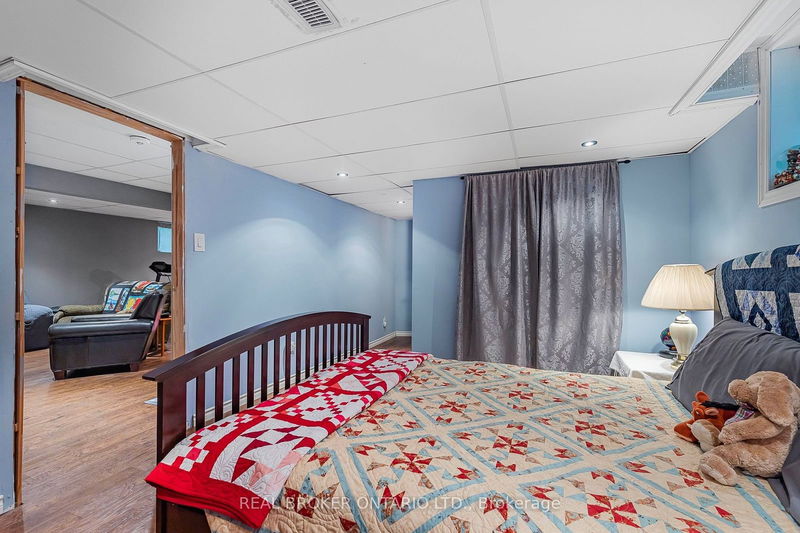 50 Brighton Rd  Barrie, L4M 6S4 | Image 22