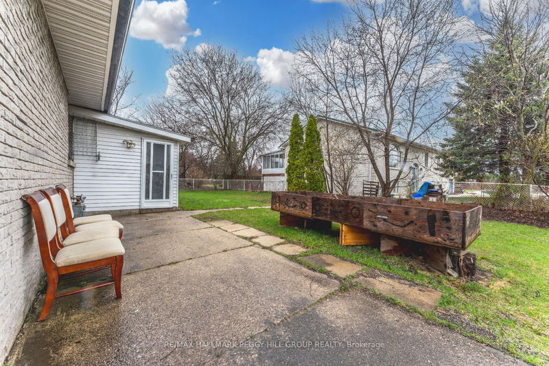 203 Phillips St  Barrie, L4N 3V2 | Image 11